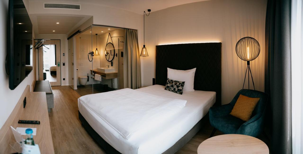 LOOM Hotel&Skybar Eislingen Eksteriør billede