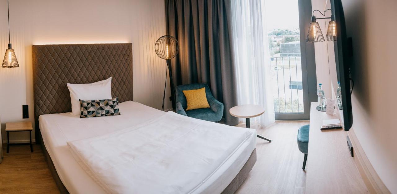 LOOM Hotel&Skybar Eislingen Eksteriør billede