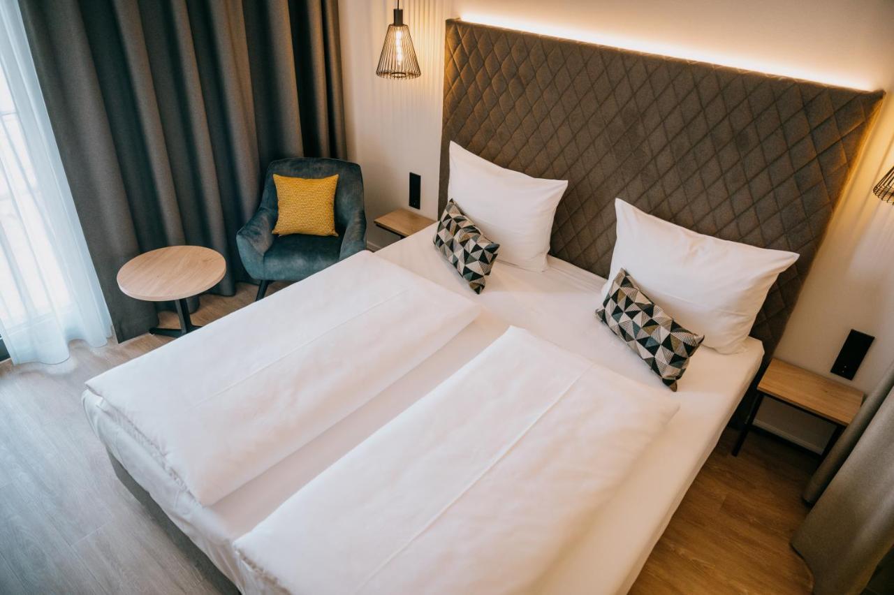 LOOM Hotel&Skybar Eislingen Eksteriør billede
