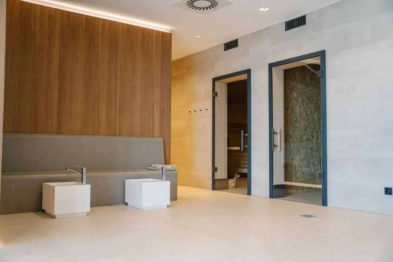 LOOM Hotel&Skybar Eislingen Eksteriør billede