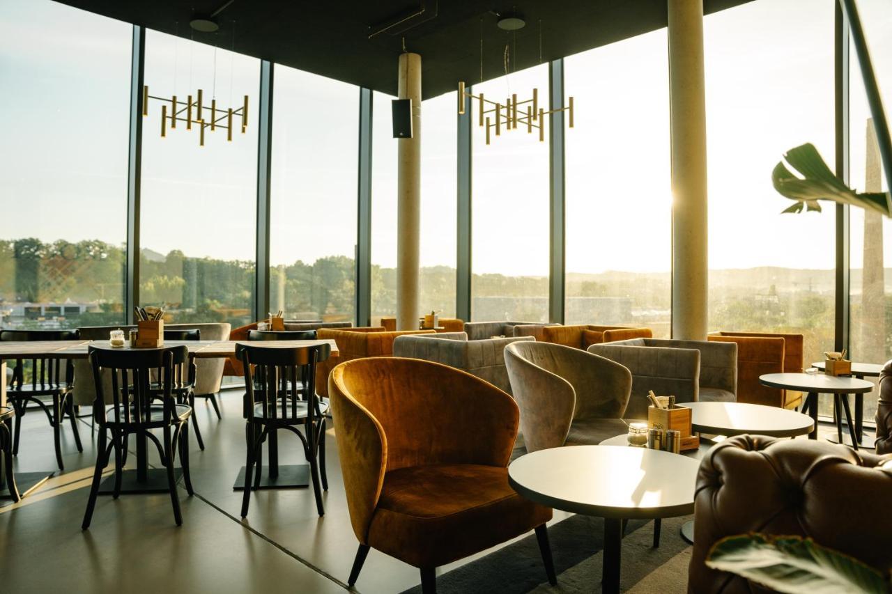 LOOM Hotel&Skybar Eislingen Eksteriør billede