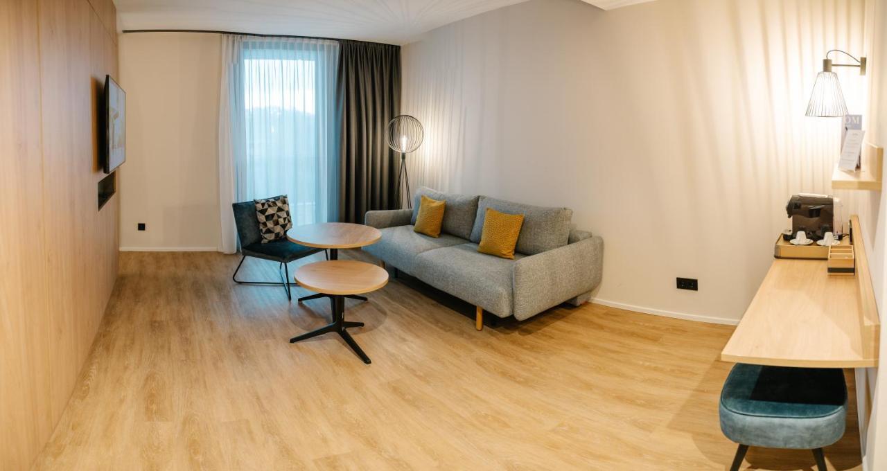 LOOM Hotel&Skybar Eislingen Eksteriør billede