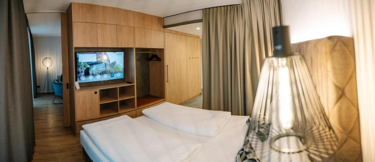 LOOM Hotel&Skybar Eislingen Eksteriør billede